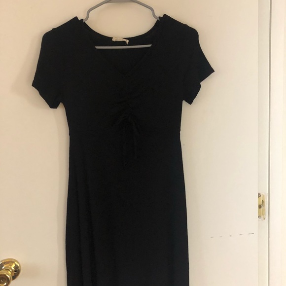 LBD - Picture 2 of 4